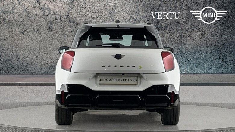 MINI Aceman 160kW SE Classic 54kWh 5dr Auto Electric Hatchback